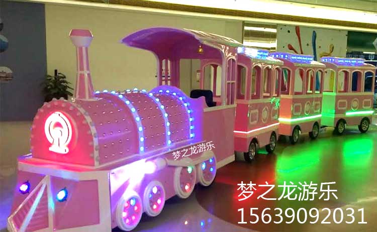 春節(jié)將至，新款無軌觀光小火車更加?受歡迎